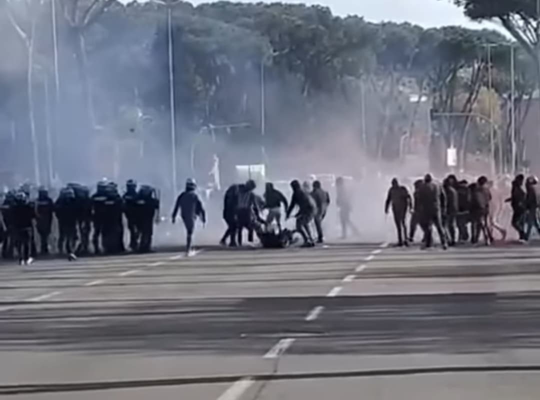 Roma Scontri fuori stadio olimpico capo ultrà arrestato e due fermati