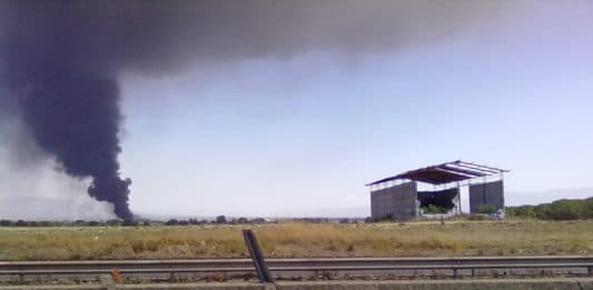 Campoverde Aprilia- Gigantesco incendio questa mattina in una azienda agricola