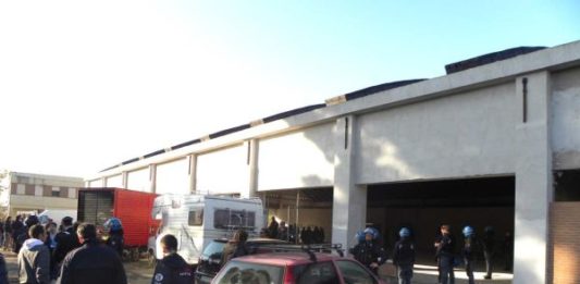 Lanuvio- Rave party interrotto sulla nettunense, 150 persone denunciate