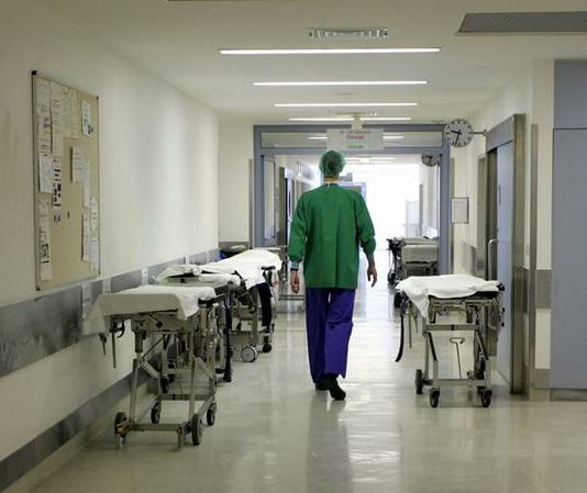 Sanità, cittadini laziali rinunciano a cure: -15% spesa per abitante in 3 anni