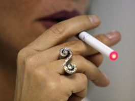 Inquinamento: Vita dura per i mozziconi di sigaretta