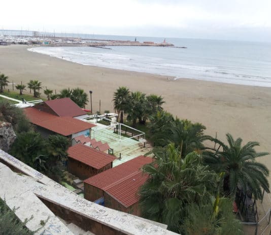Nettuno. Anche d’inverno le spiagge occupate