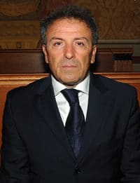 Comune, i soldi a pioggia e quel… carnevale. Pace fatta (sembra) in Forza Italia