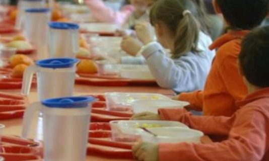 Mense, si tace con i giornali ma le ditte per la gara sono 12. Le tensioni