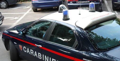 Anzio, blitz dei carabinieri: 7 arresti per estorsione e droga