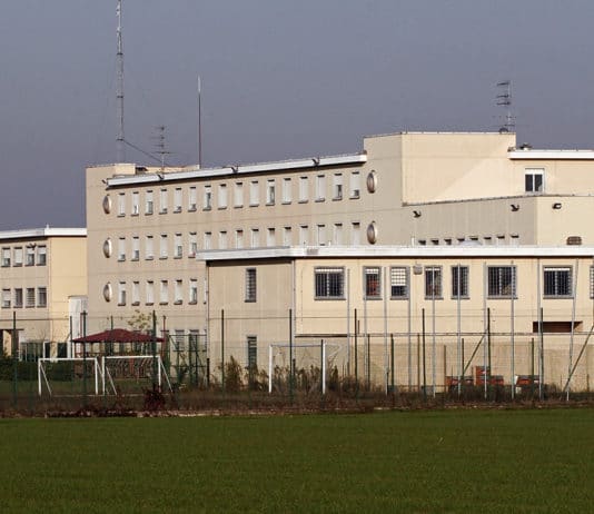 Rivolta al carcere di Velletri, due feriti