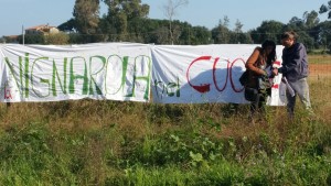 lo striscione "Con la Vignarola nel Cuore" (foto ILU)