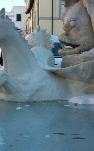 Nettuno. Ghiacciata La fontana del Dio Nettuno