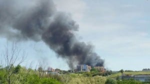 1494332451167-jpg-incendio_pomezia_e_nube_tossica_a_roma__la_procura_conferma__e_bruciato_amianto