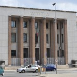 Cisterna, sei indagati per corruzione: la Procura chiede l’arresto, coinvolti un consigliere comunale e un dirigente del Comune