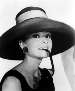 audrey-hepburn-392920_960_720-fileminimizer