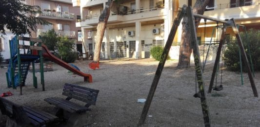 Atti vandalici al parco della Rimembranza, lettera di un cittadino arrabbiato
