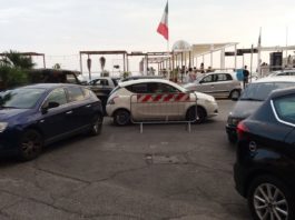 Porto, la Ztl “chiusa” dalla sosta selvaggia