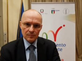 Vaccini, Ricciardi Istituto Superiore Sanità: “Rinvio di un anno è irresponsabile”