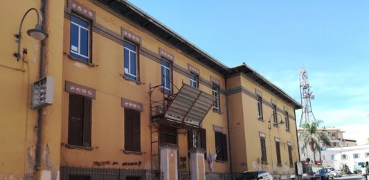 Via Aldobrandini, nonostante le segnalazioni permane lo stato di pericolo