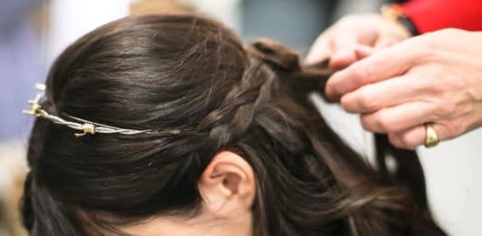 Acconciamo il quartiere, ad Anzio tagli e manicure ad offerta con gli allievi del Cfp