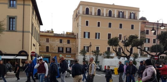 Nettuno. Manifestazione ex operai Ipi: “dateci quello che ci spetta”