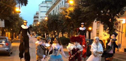 La festa di halloween per le vie di Anzio