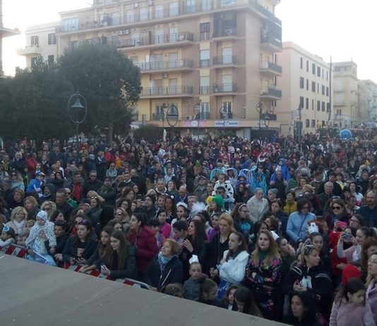 Anzio, il sindaco De Angelis sul successo del Carnevale: “E’ solo l’inizio della rinascita”
