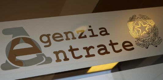 Agenzia delle entrate, nuovi moduli per presentare domanda semplificata di rateizzazione per debiti fino a 120 mila euro,