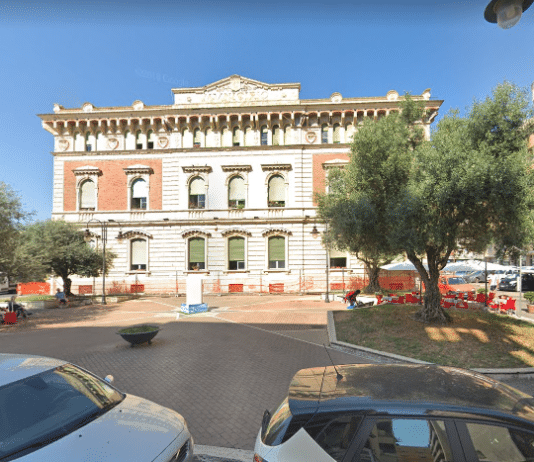 Domenica in piazza con gli attivisti nettunesi per difendere l’acqua pubblica