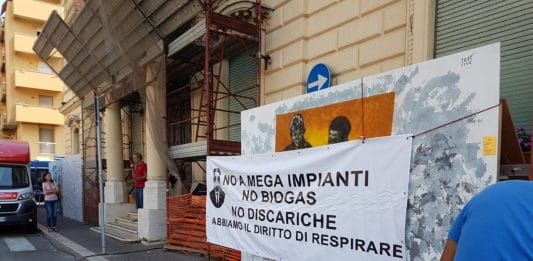 Comitato no miasmi: Esalazioni dannose, il 18 novembre inizia il processo