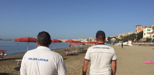 Nettuno. Le preoccupazioni dei residenti per il comportamento di alcuni stabilimenti