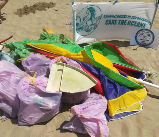 Anzio, domenica 25 i volontari puliscono la spiaggia a Lido delle Sirene