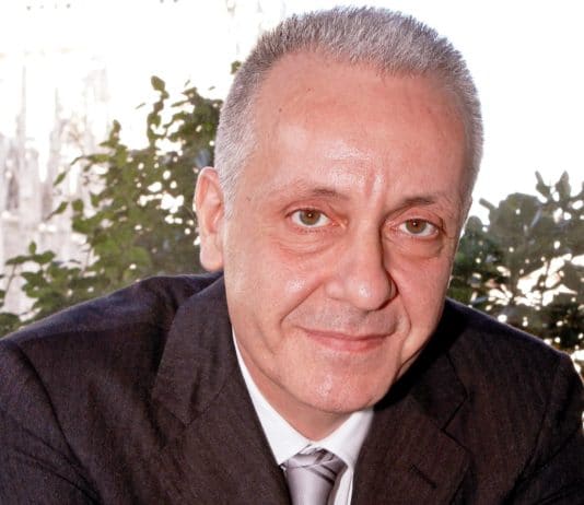 “Il Gesù di Natuzza”, Luciano Regolo al Chris Cappell presenta il suo libro