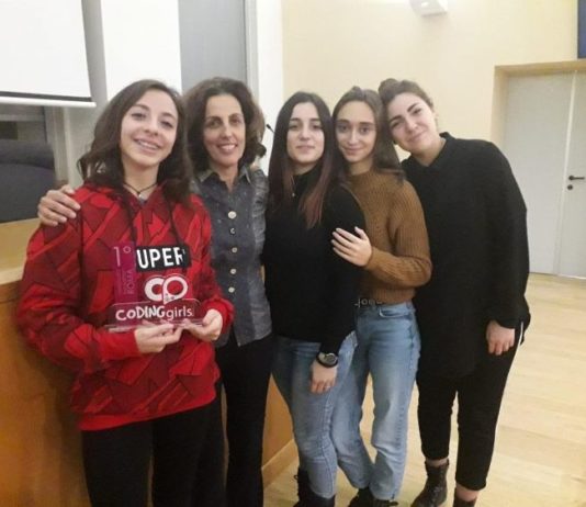Anche le ragazze vincono! Le alunne della Loi trionfano al Coding Girls