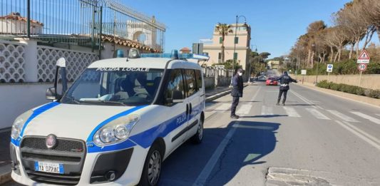 Coronavirus, lo sfogo dei cittadini: “Dove sono i controlli? Ad Anzio e Nettuno troppi irresponsabili in giro”