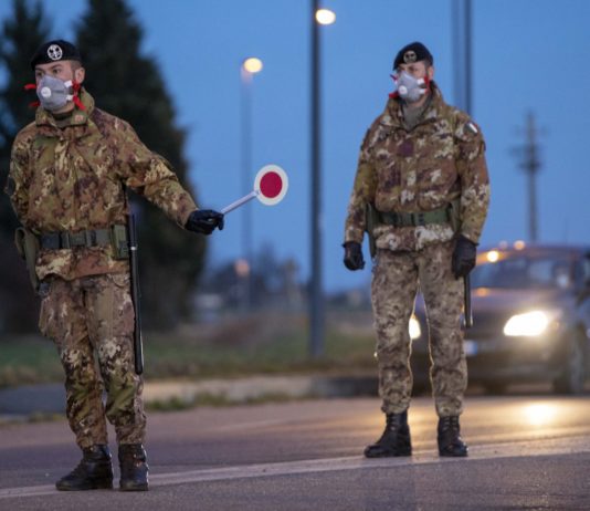 L’Italia è zona protetta: ecco il modulo di autocertificazione per gli spostamenti