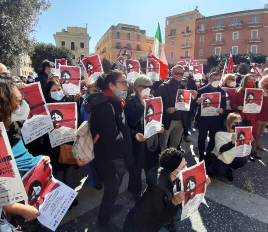 Anzio: in centinaia in piazza contro mafie dopo inchiesta della Dda