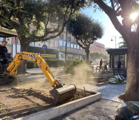 Nettuno. Giardini di Piazza Mazzini, al via la sistemazione dell’impianto di irrigazione
