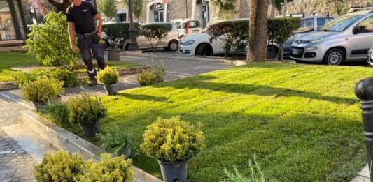 Nettuno, nuovo look per i giardini di piazza Mazzini