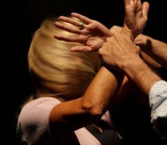 Anzio. 15enne violentata in un garage da due ragazzi di 15 e 17 anni