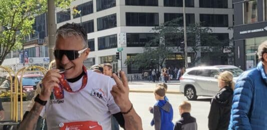 Stefano De Blasis vola da Nettuno alla maratona di Chicago