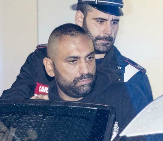 Roberto Spada torna libero: fuochi d’artificio a Ostia. Brutto segnale per il territorio