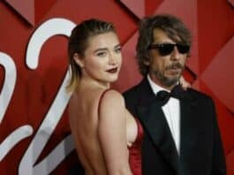 Pierpaolo Piccioli direttore di Valentino è lo stilista dell’anno: premiato ai British Fashion Awards