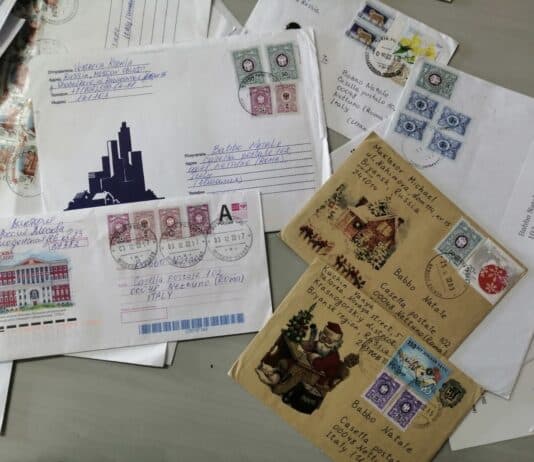 Babbo Natale abita a Nettuno: letterine da tutto il mondo giunte al Comune