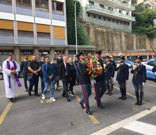 Roma. La Questura commemora l’anniversario della morte degli assistenti della #poliziadistato Franco Sammarco e Giuseppe Carretta, uccisi da un gruppo di terroristi neri