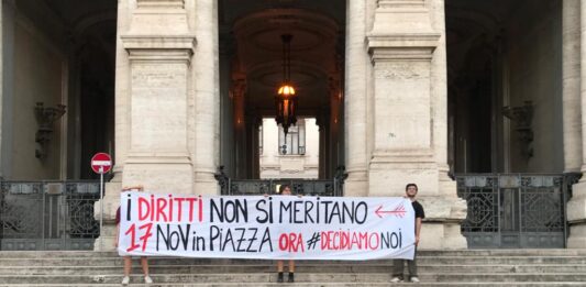 Roma. Studenti davanti al Ministero: “I diritti non si meritano: ora decidiamo noi”