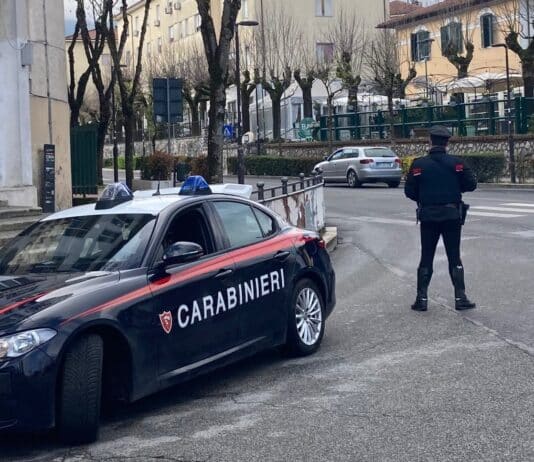 Colleferro, guida in stato di ebbrezza. Denunciato un 19enne