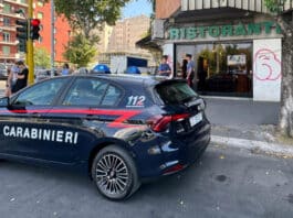 Non paga il conto al ristorante e minaccia la titolare, arrestato 25enne a Roma