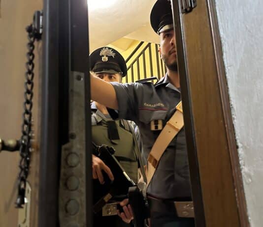 Tor Bella Monaca. I Carabinieri arrestano 53 enne che maltrattava la madre anziana