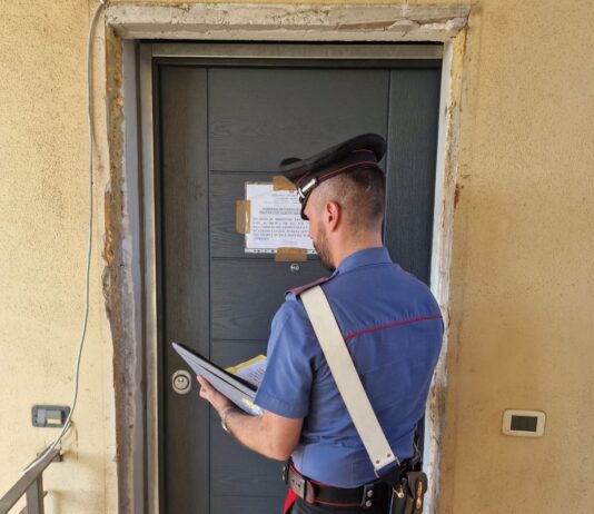 Mettuno i carabinieri denunciano cittadino romeno per invasione di immobile