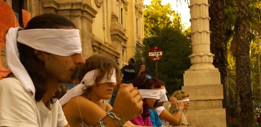 Presidio studentesco sotto il MIM: gli studenti si liberano e rilanciano al 15 novembre