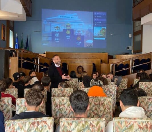 Fondazione Porfiri sensibilizza i giovani al voto, l’iniziativa coinvolge gli studenti di Nettuno