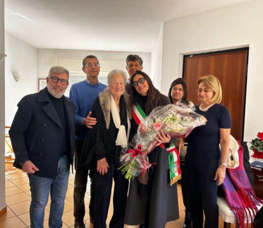 Nettuno. La Signora Concetta Ponzi ha festeggiato i 100 anni, gli auguri dell’amministrazione Comunale