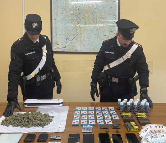 Roma, maxi sequestro di droga e 18 arresti